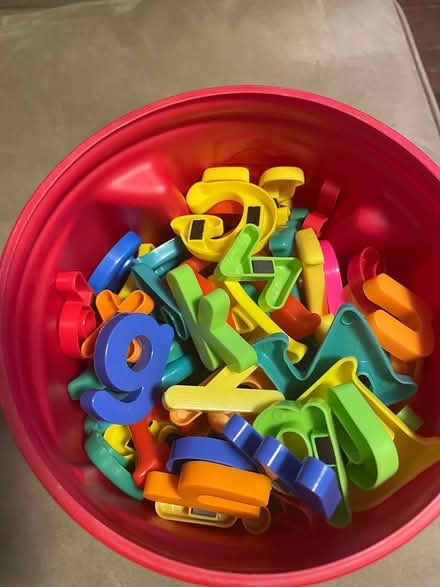 Photo of free Magnetic letters (Milton - Thompson and Derry) #2