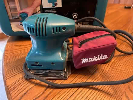 Photo of free Makita finishing sander - Pepperell (near Rt 119/113-Pepperell) #2