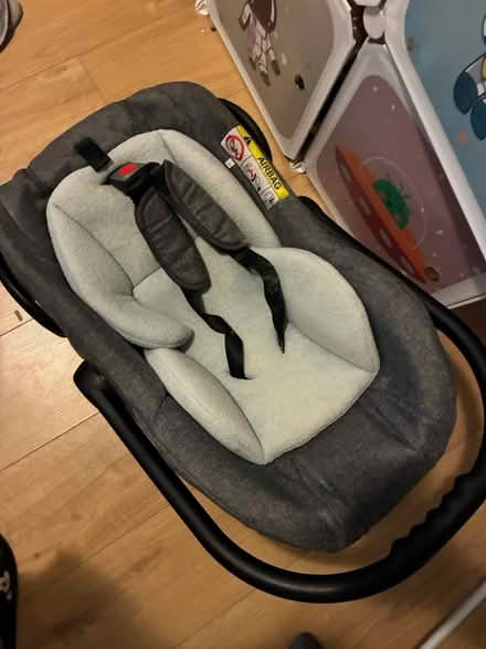 Photo of free Baby car seat (Woodhouse S13) #2