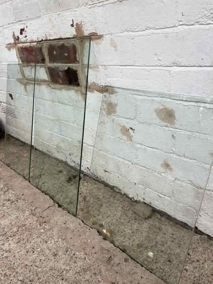 Photo of free 3 pieces of glass (S7 Carter knowle) #1