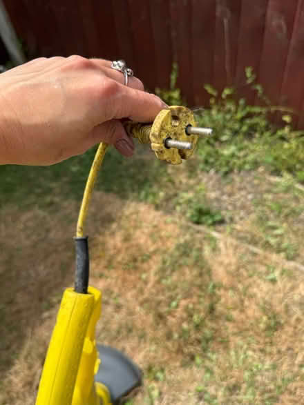 Photo of free grass trimmer (ME10) #1