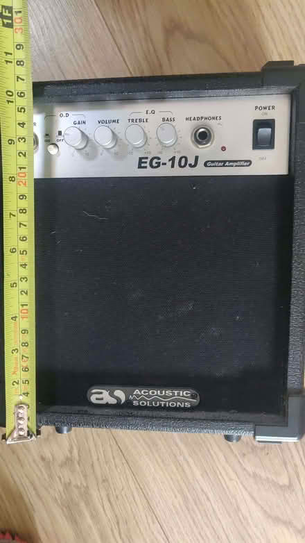 Photo of free Small guitar amp (Baldock (SG7)) #3
