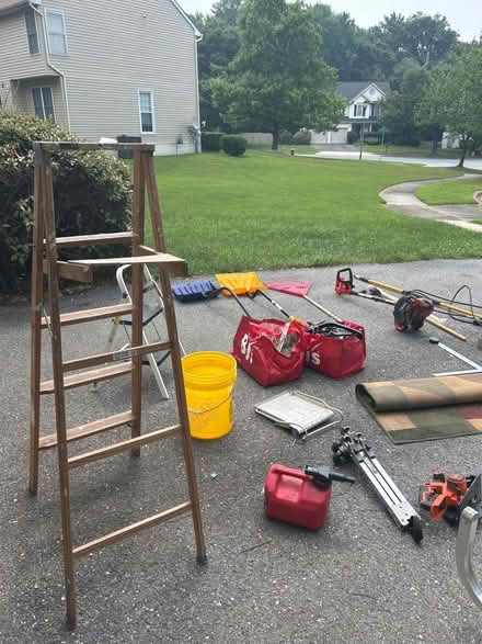 Photo of free Free garage sale (South Laurel) #1