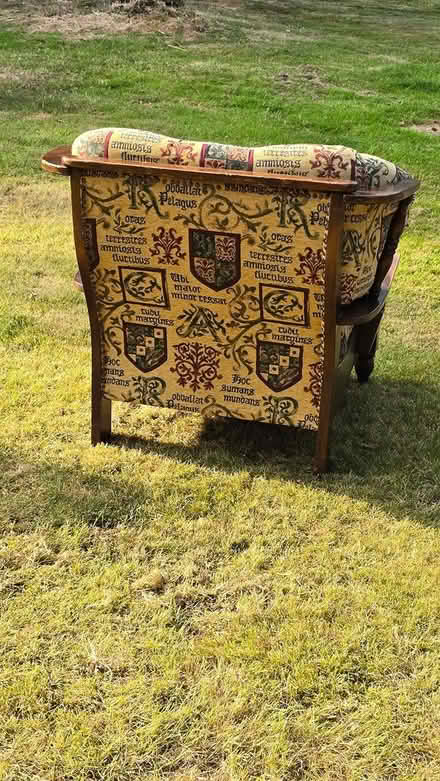Photo of free Comfortable TV Chair in Tapestry (Llandderfel LL23) #3