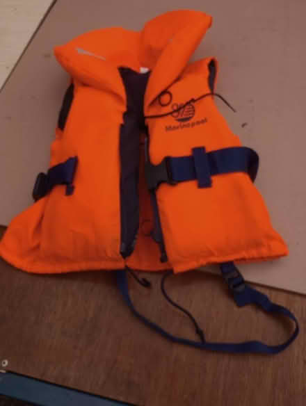 Photo of free Child buoyancy aid (Kirkby Thore CA10) #1
