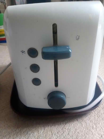 Photo of free Breville two slot toaster (Lawnswood LS16) #1