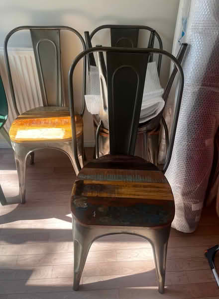 Photo of free Scandi Dining Table + 6 Cafe Chairs (South Hackney/Victoria E9) #4