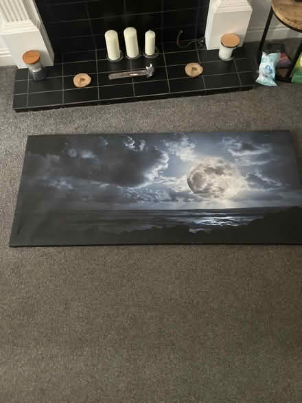 Photo of free Large picture (Tamworth B77) #1