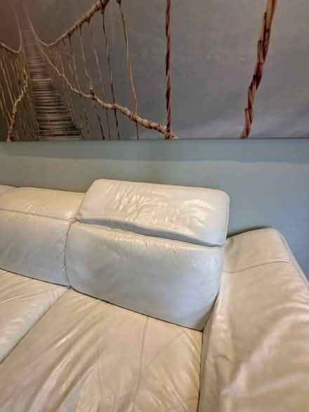 Photo of free Large corner sofa (Chelsea london) #4