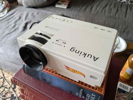 Photo of free Damaged Auking Projector (near Rt 9 Stop and Shop) #1