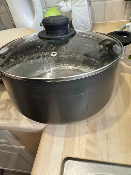 Photo of free Set of pots (Coddington NG24) #4