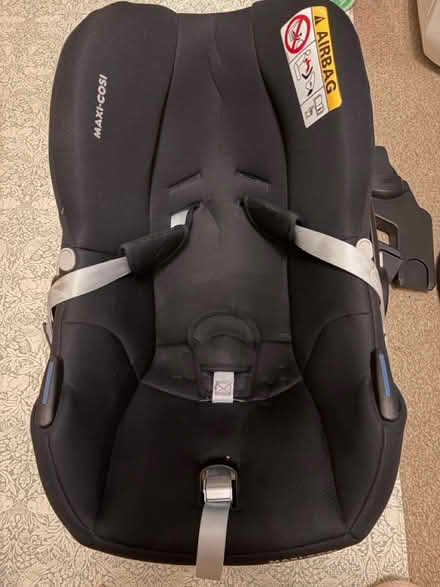 Photo of free Maxi Cosi baby car seat (Denmark Hill SE5) #1