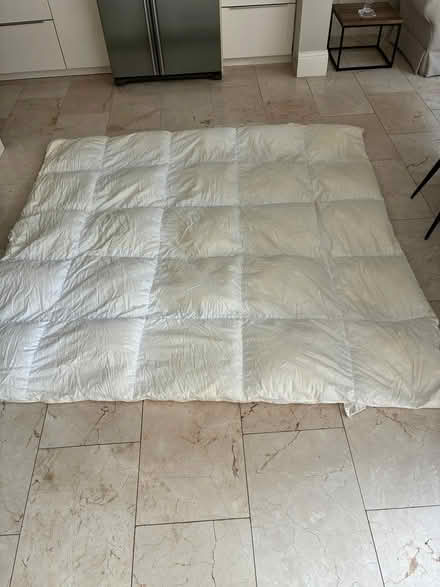 Photo of free Die Zudecka 13.5 tog King Size (Blackrock) #3
