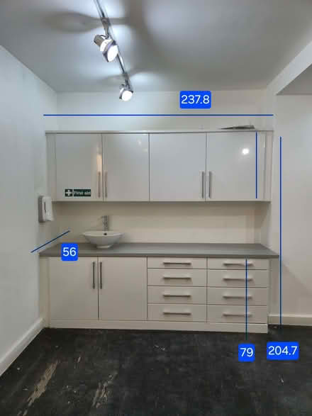 Photo of free 4 units, Cabinets, sinks, cupboards (Fitzrovia W1T) #1