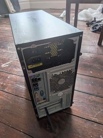 Photo of free Workstation (Abington NN1) #3