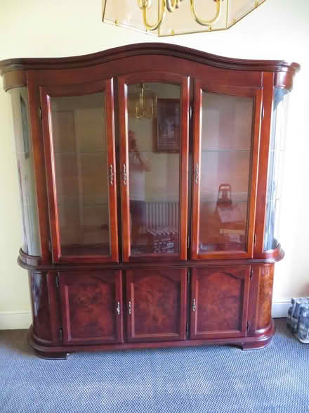 Photo of free Large Display cabinet (Sydenham SE26) #4