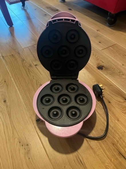 Photo of free Mini donut maker (Bath, BA2 (Riverside)) #2