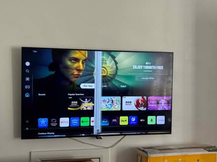 Photo of free Samsung 50” samsung tv spares UE50CU7100 (Knaphill GU21) #3