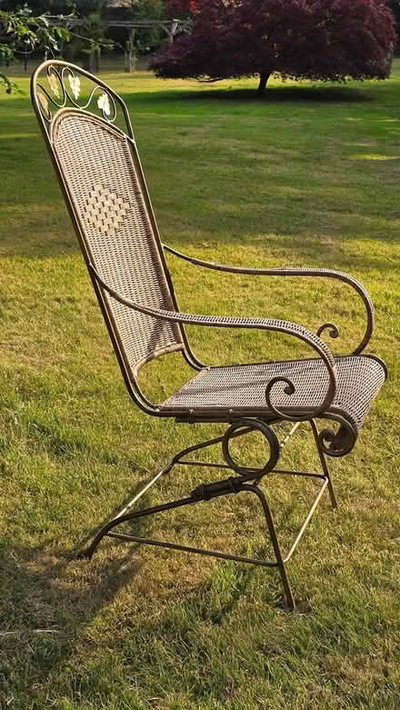 Photo of free Elegant metal frame rocking chair (Llandderfel LL23) #2