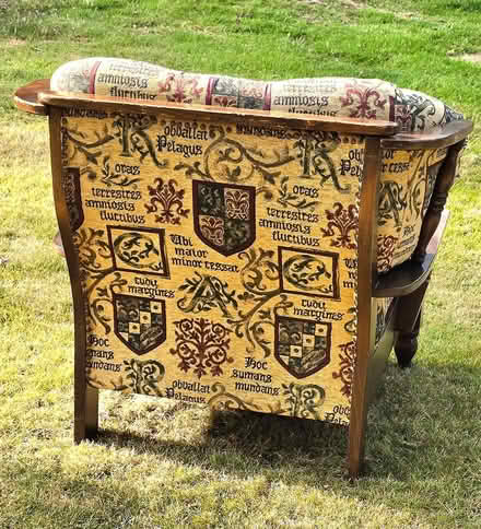 Photo of free Comfortable TV Chair in Tapestry (Llandderfel LL23) #3
