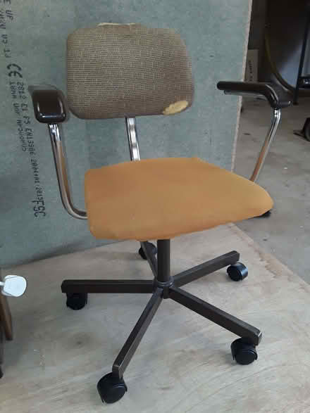 Photo of free Vintage task chair (1960s or 1970s). (Great Salkeld CA11) #1
