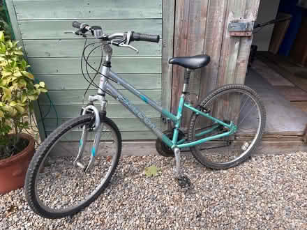 Photo of free Ladies bike (Chesterfield S40) #1