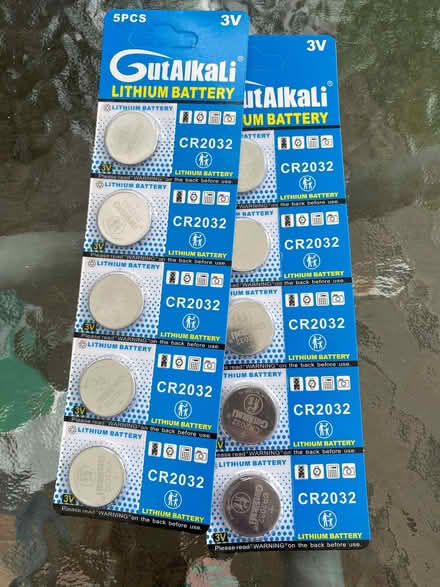 Photo of free 10 x CR2032 button batteries (Cogges OX28) #1