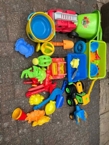 Photo of free Plastic garden toddler toys (Solihull b92) #1