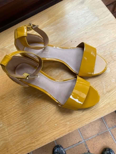 Photo of free Brand new Next ladies sandles (Stockland Green B23) #1