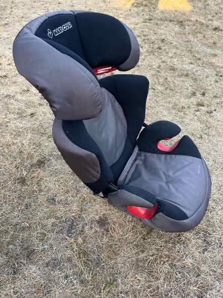 Photo of free Child’s car seat (Send, GU23) #2