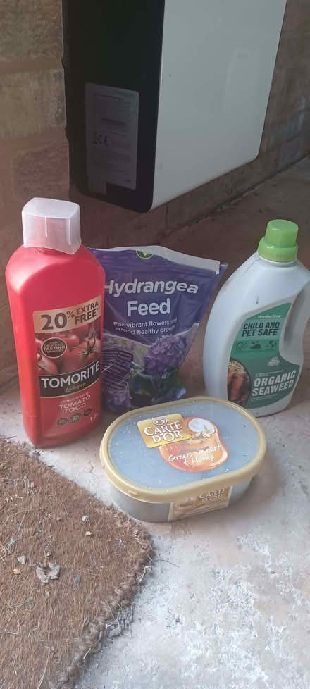 Photo of free Garden feeds (Longden SY5) #1
