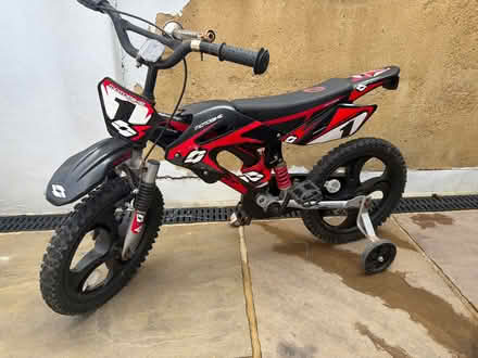 Photo of free children's bicycle (Gu227ah) #3