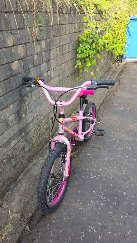 Photo of free Girls bike (Inchinnan PA8) #2