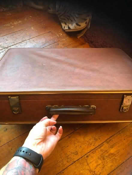Photo of free Vintage Suitcase (Gracemount EH17) #1