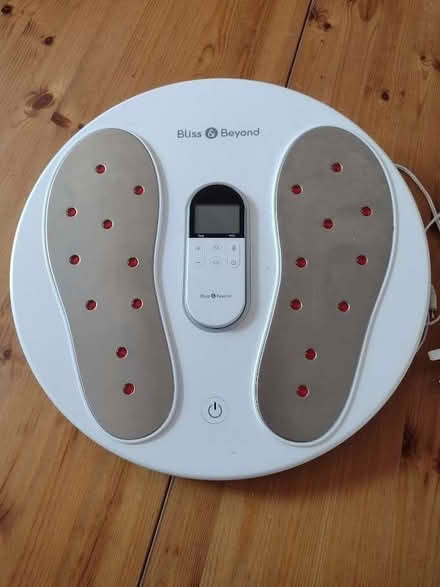 Photo of free EMS Foot massage machine needs replacement power cable (Pokesdown BH5) #1