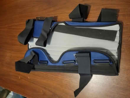 Photo of free Knee braces (Manor park) #3