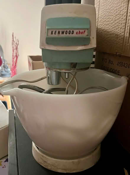 Photo of free 1970s Kenwood Chef (North Watford WD25) #1