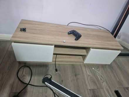 Photo of free TV Unit (Cr7 6eg) #2