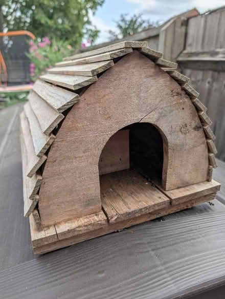 Photo of free Hedgehog House (Peachcroft OX14) #1