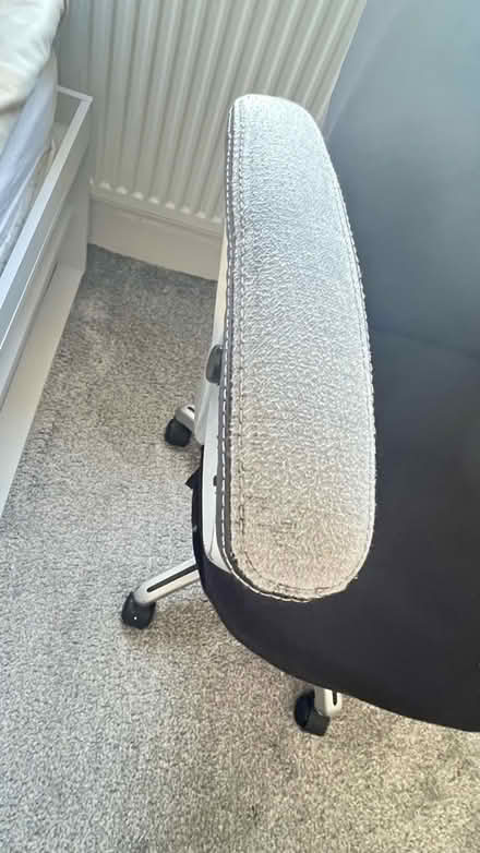 Photo of free Office chair (Slough SL2) #2