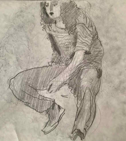 Photo of Art Student Looking for a Laptop (woodland hills) #1