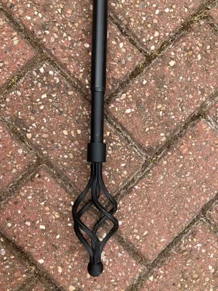 Photo of free Black Metal Curtain Pole (Solihull B91) #3
