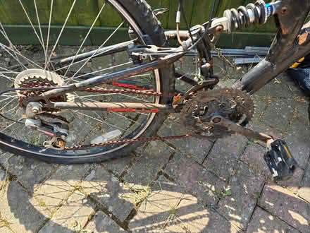 Photo of free Old & knackered mountain bike (Sinton Green WR2 6) #3
