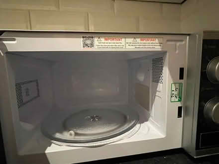 Photo of free Microwave (Stockbridge Edinburgh) #2