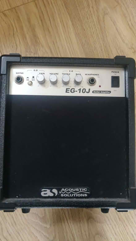 Photo of free Small guitar amp (Baldock (SG7)) #1
