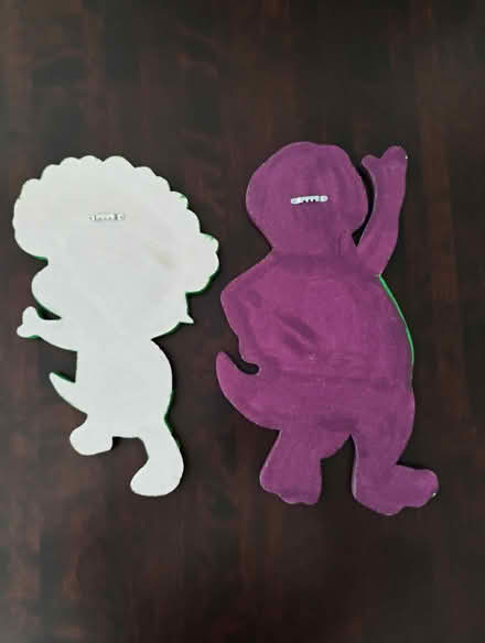 Photo of free Barney & Baby Bop Wall Decorations (Mississauga) #2
