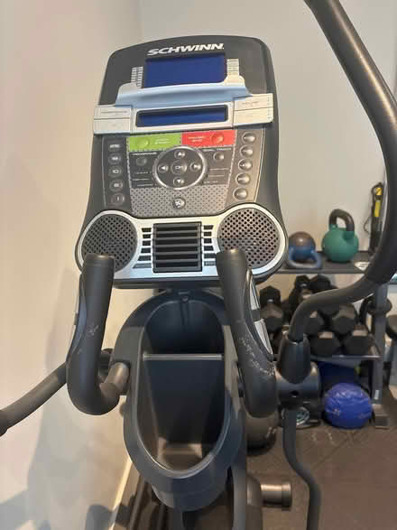 Photo of free Cross trainer (Chelsea london) #4