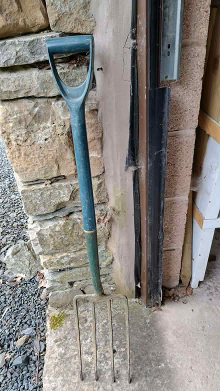 Photo of free Garden fork (Burnbanks CA10) #1