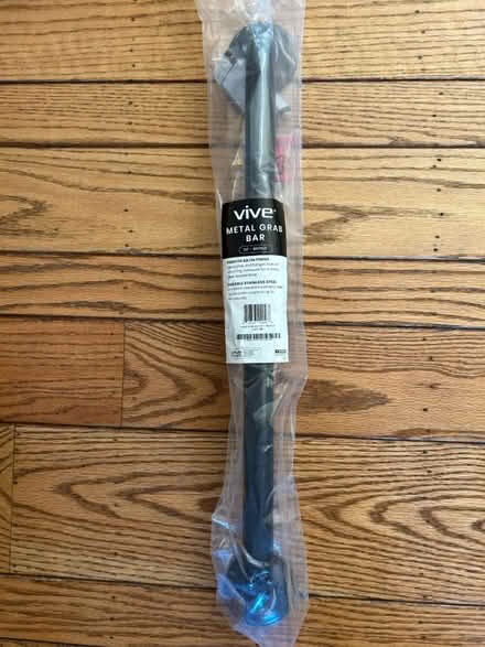 Photo of free Shower Grab Bar (Knoll Way in San Rafael) #2