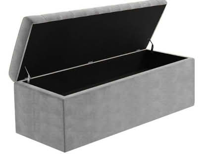 Photo of free Velvet Ottoman, storage box (Earls Court SW10) #2